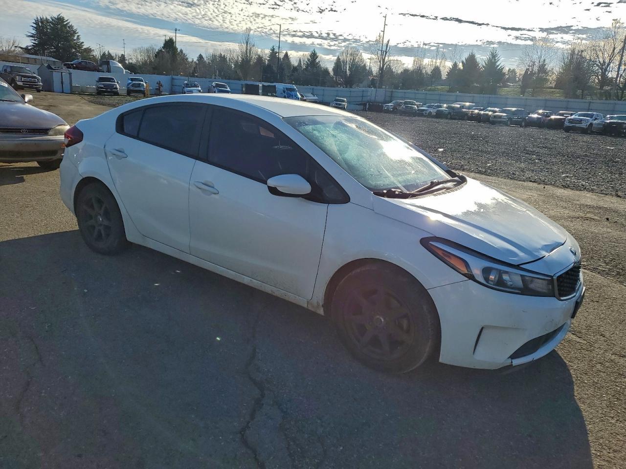2017 KIA FORTE