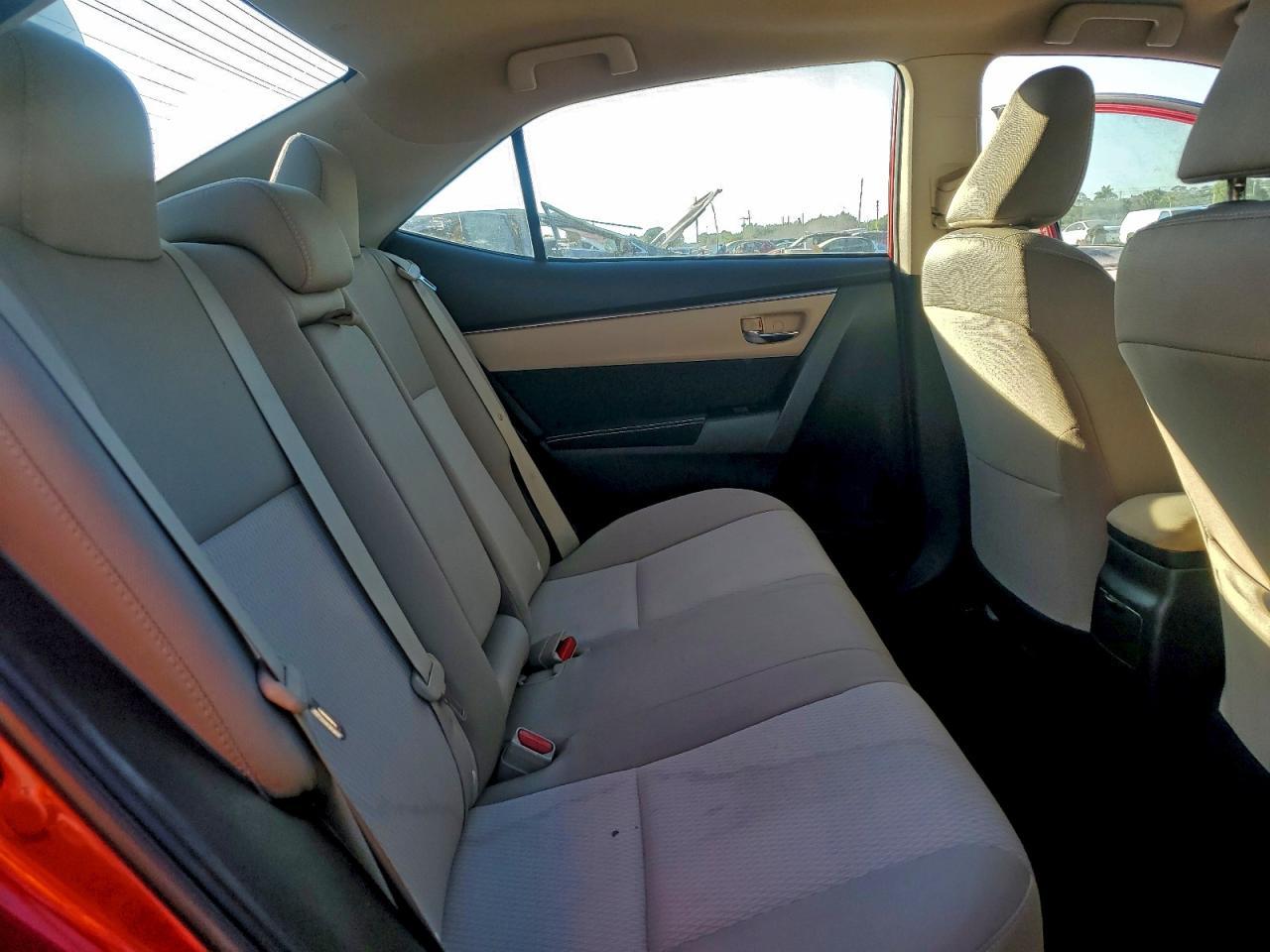 2015 TOYOTA COROLLA