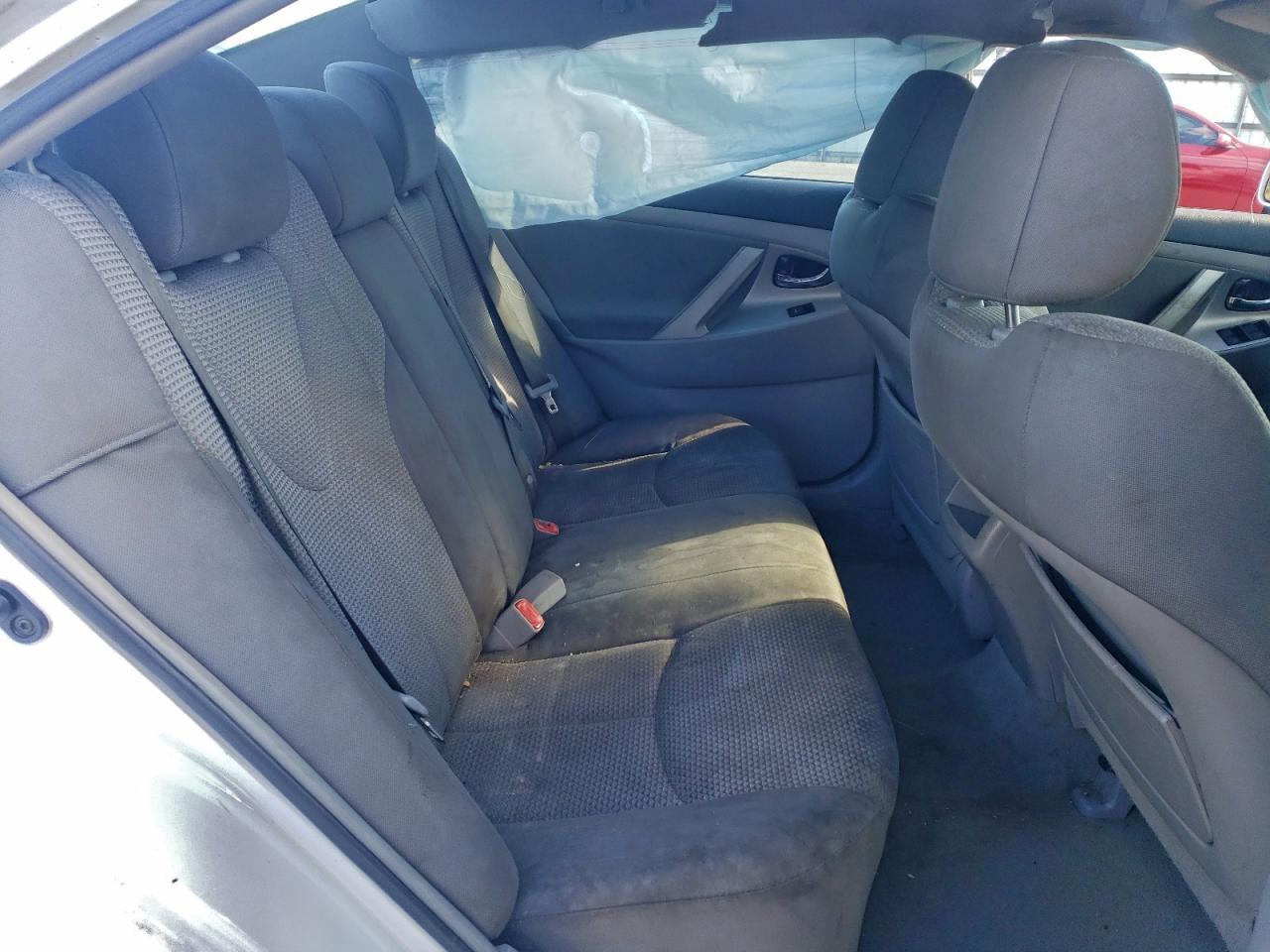 2011 TOYOTA CAMRY