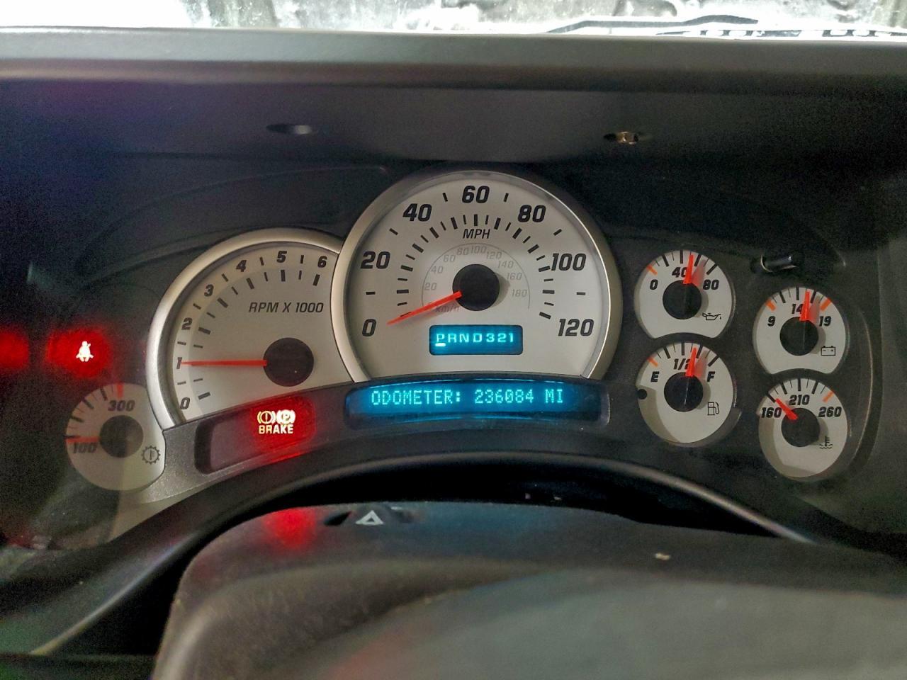 2004 HUMMER H2
