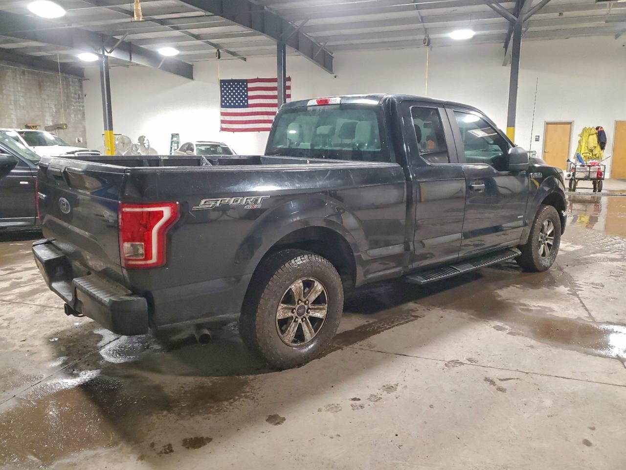 2015 FORD F-150