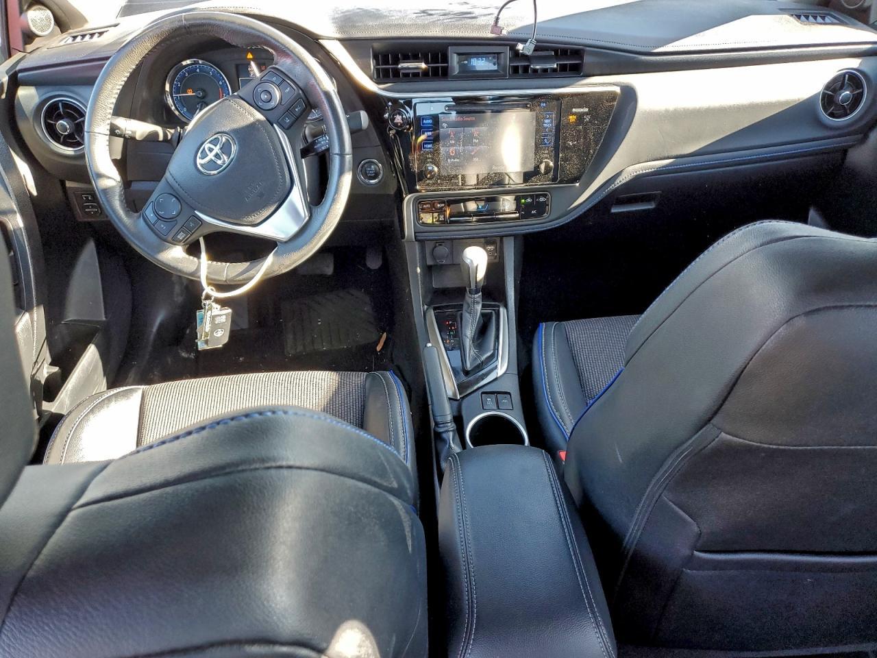 2017 TOYOTA COROLLA