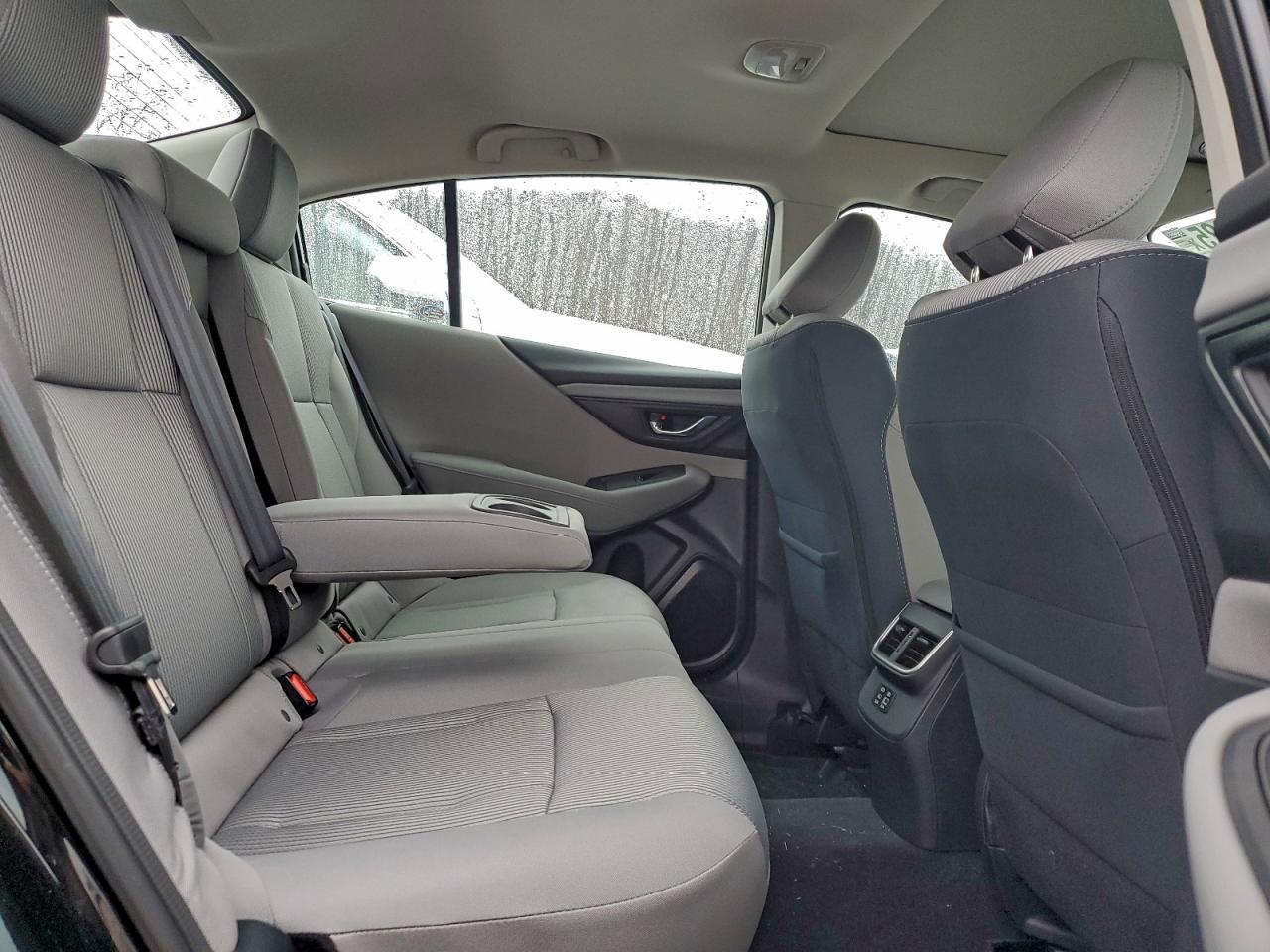 2025 SUBARU Legacy