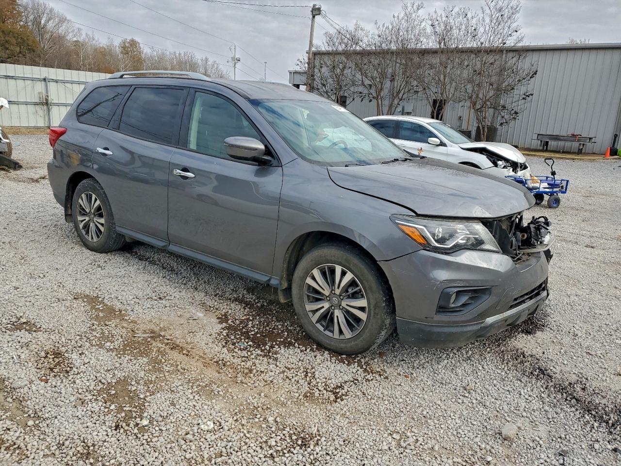 2018 NISSAN PATHFINDER