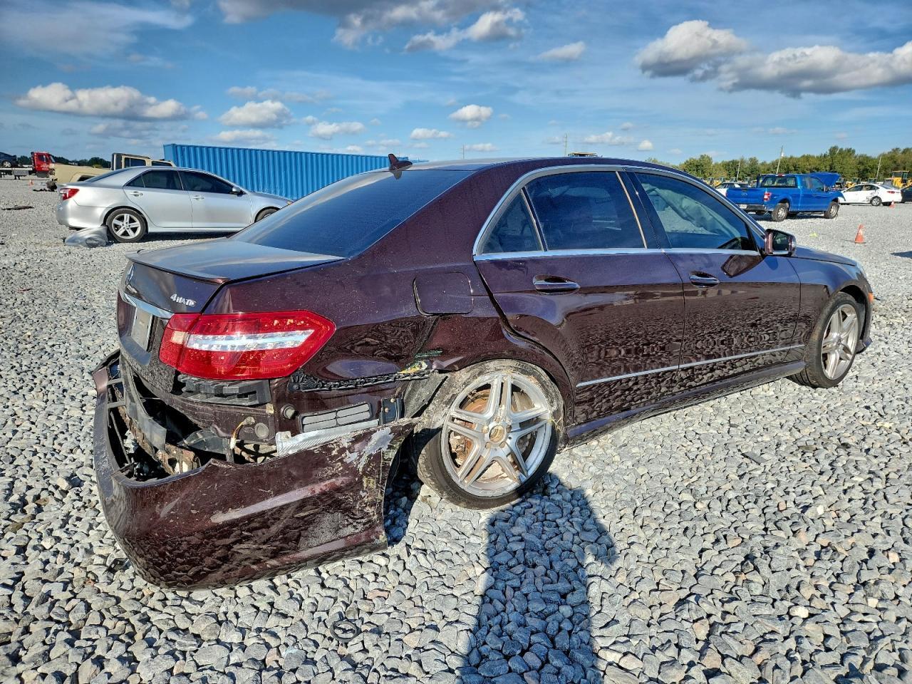 2013 MERCEDES-BENZ E-Class