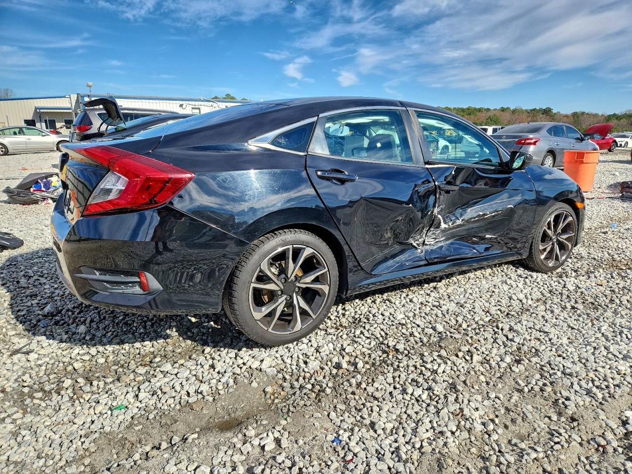 2018 HONDA CIVIC