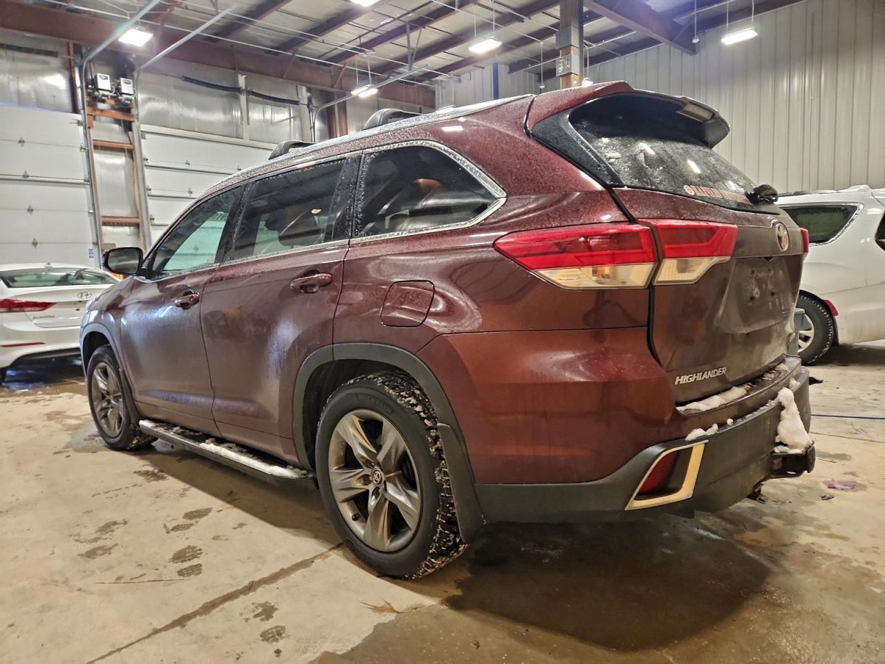 2018 TOYOTA HIGHLANDER