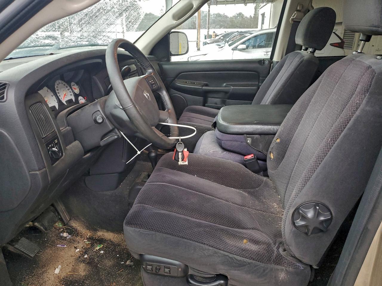 2004 DODGE RAM 1500