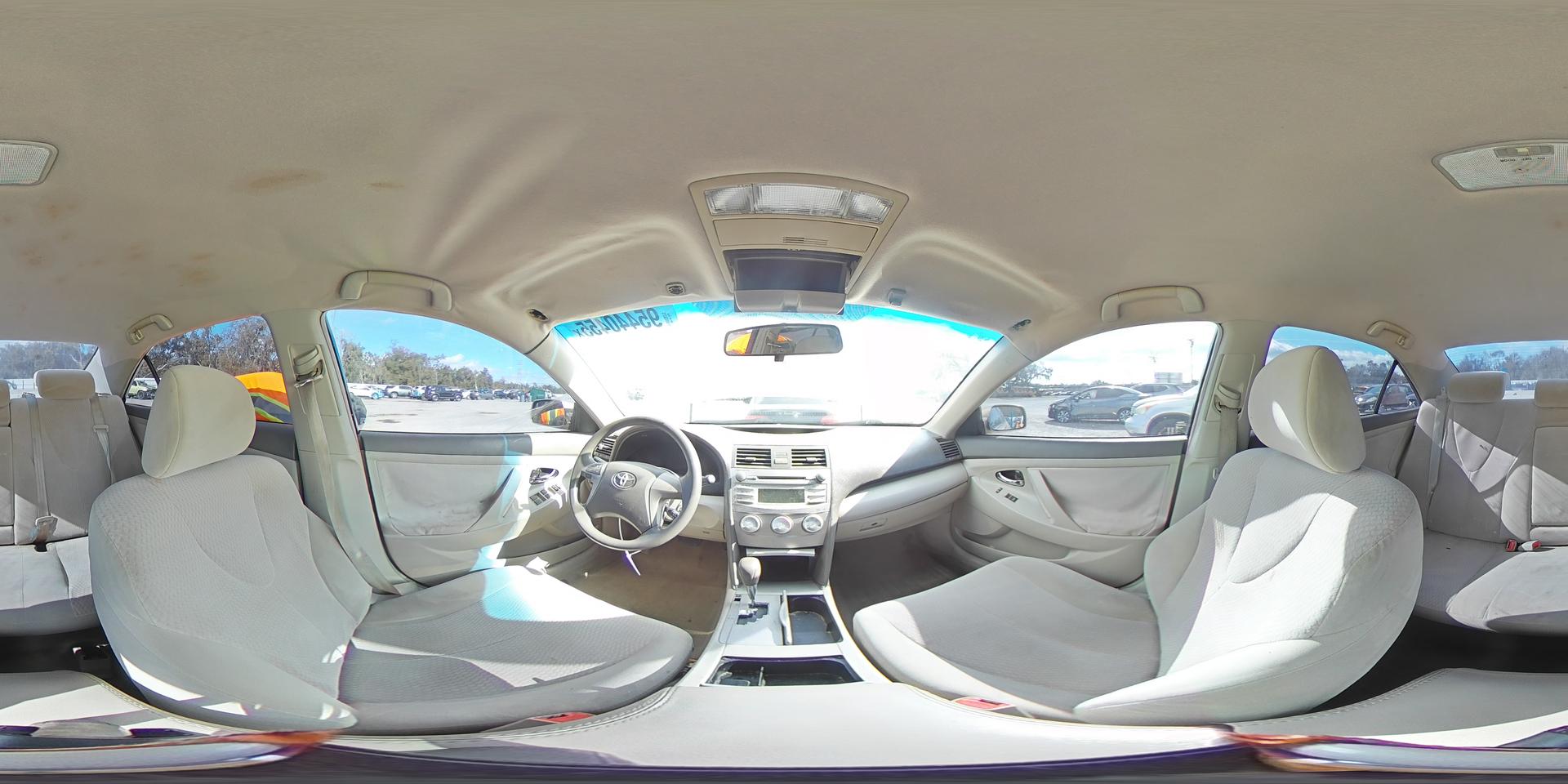 2011 TOYOTA CAMRY