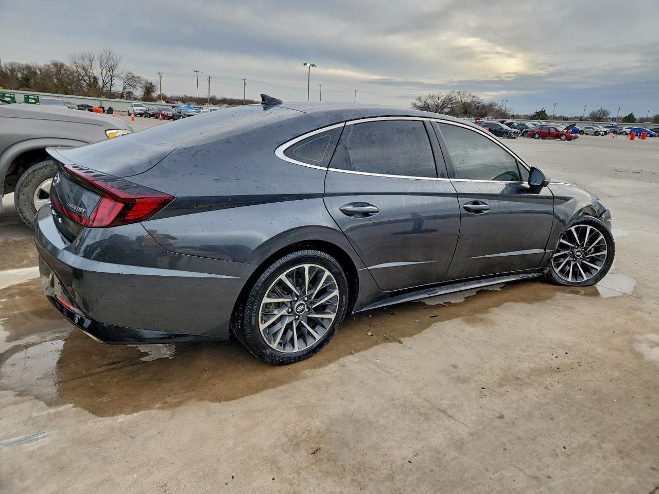 2022 HYUNDAI SONATA