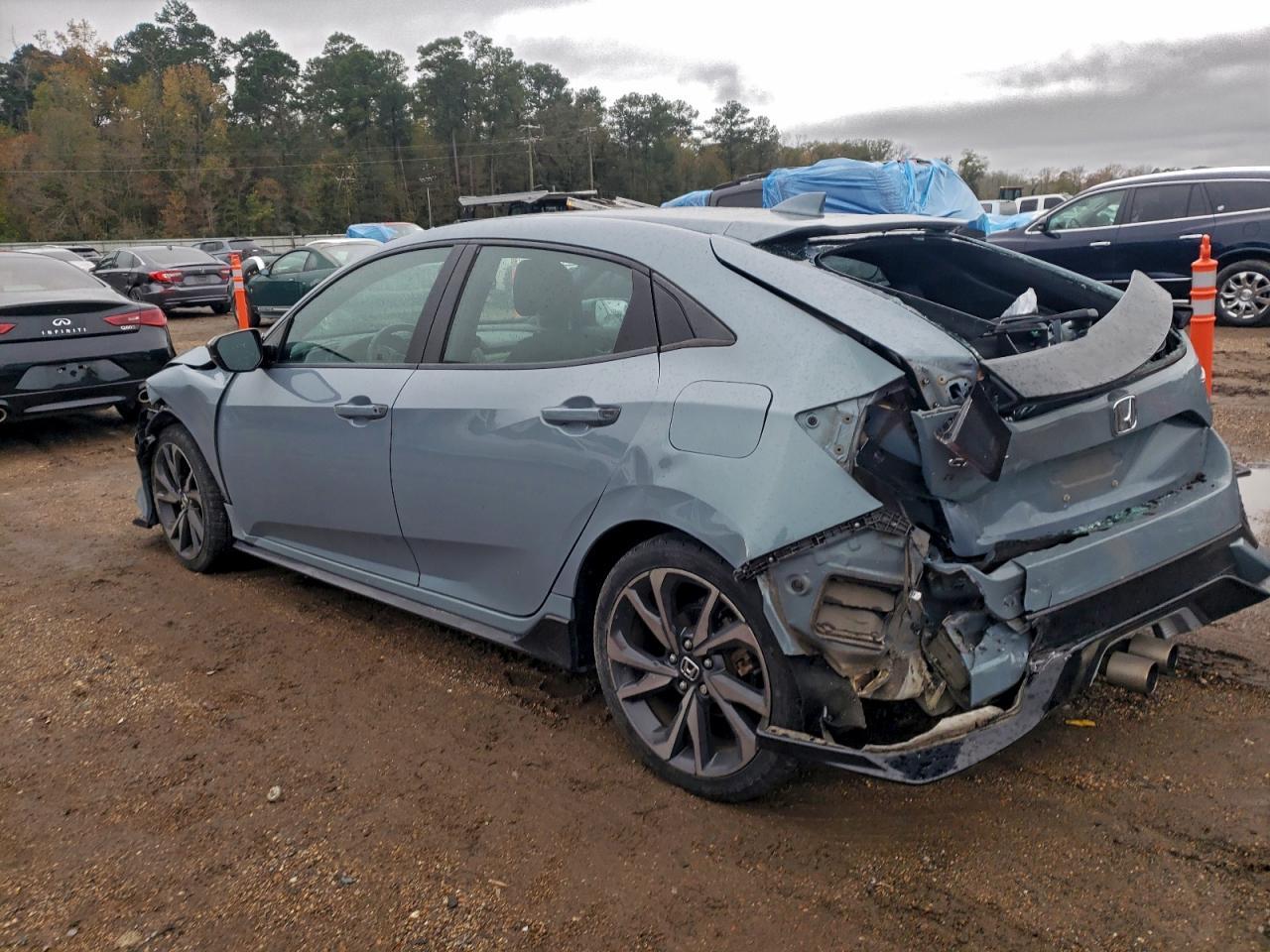 2018 HONDA CIVIC