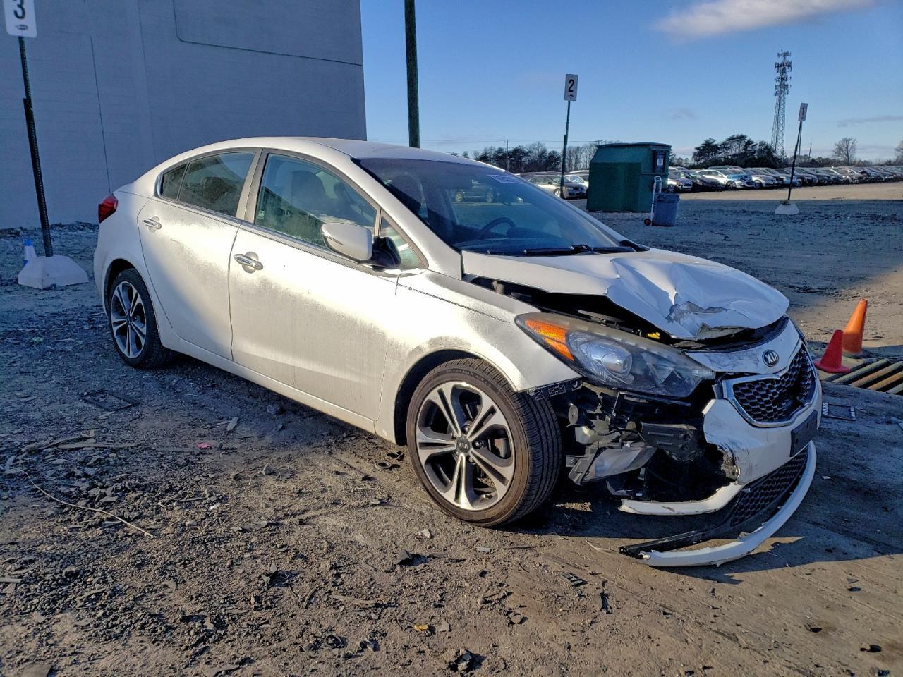2016 KIA FORTE