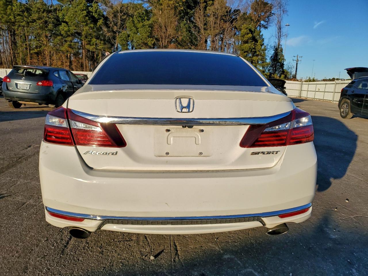 2017 HONDA ACCORD