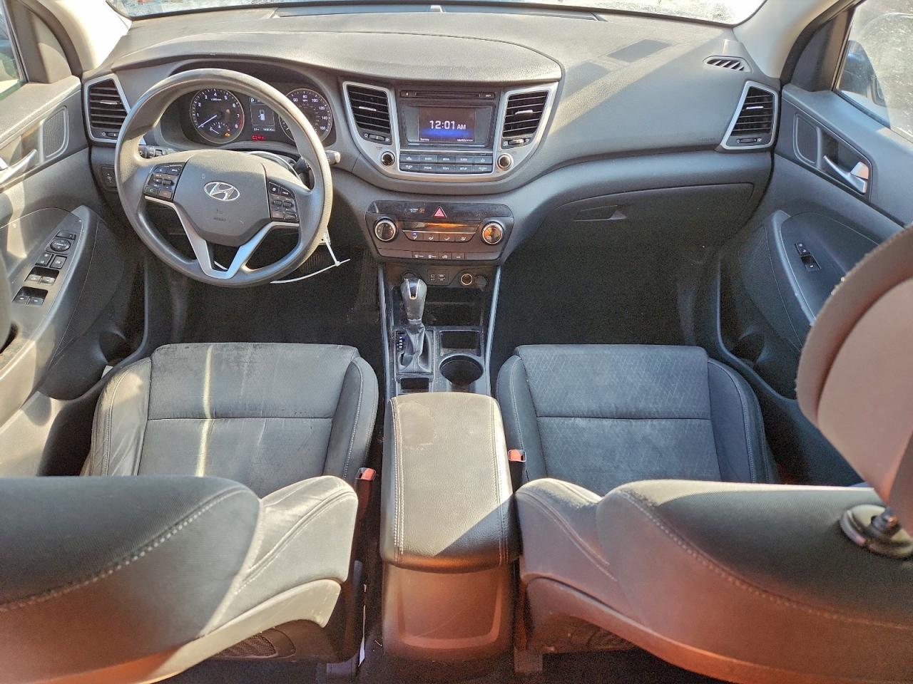 2016 HYUNDAI TUCSON
