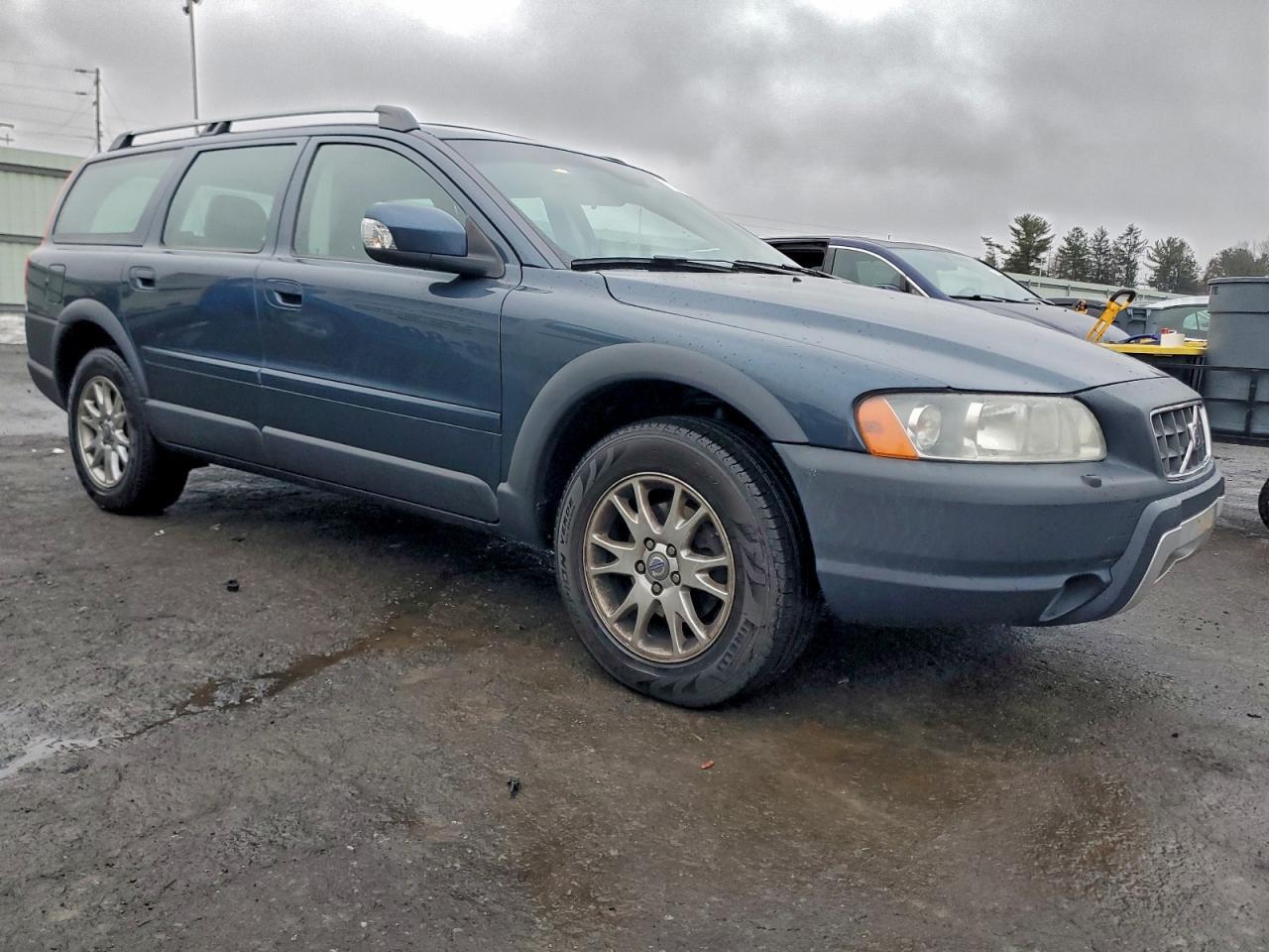 2007 VOLVO XC70