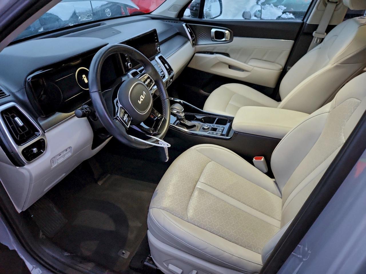 2023 KIA SORENTO