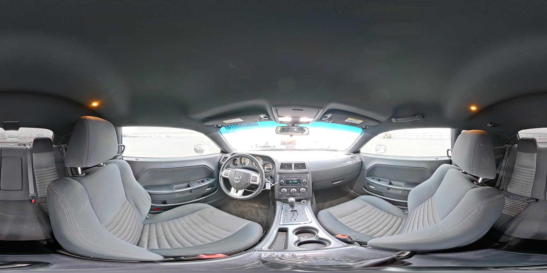 2013 DODGE Challenger