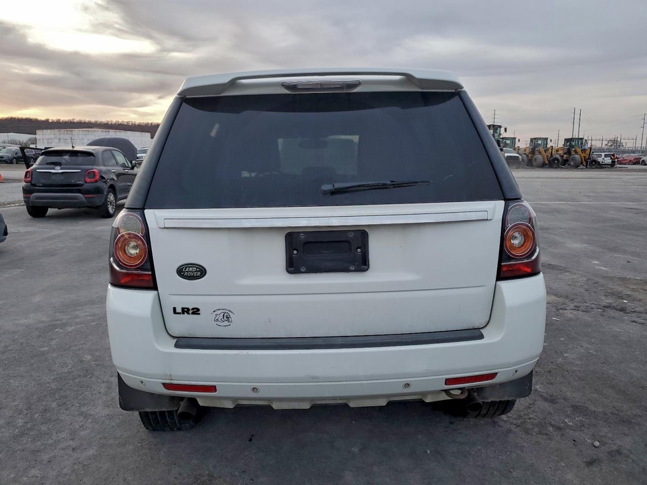 2015 LAND ROVER LR2