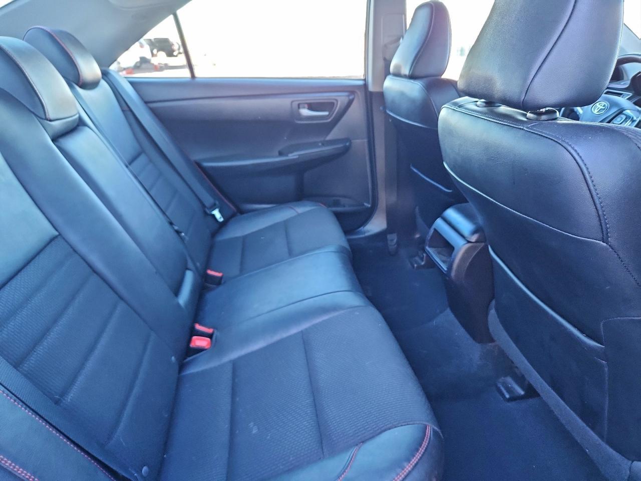 2017 TOYOTA CAMRY