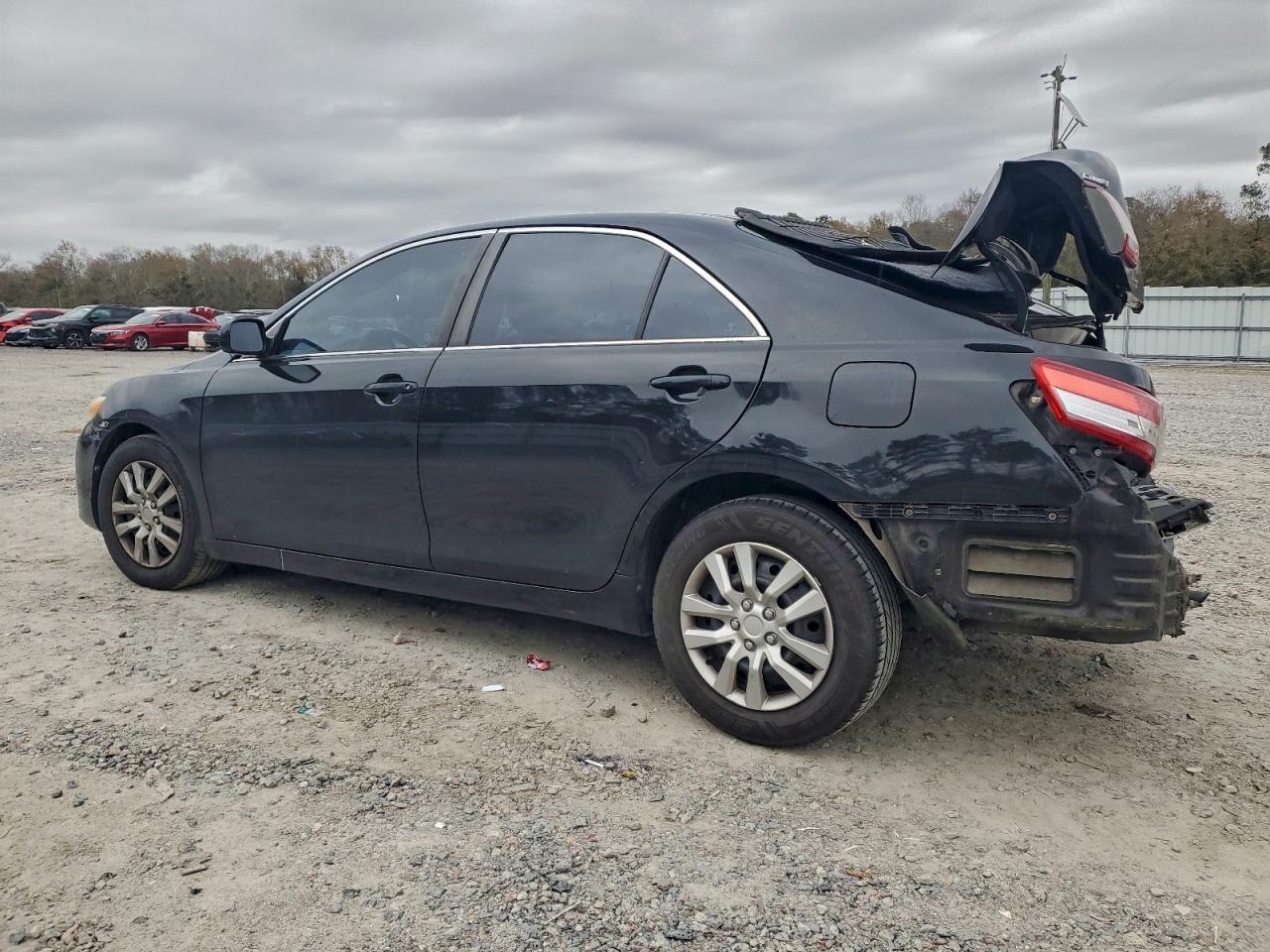 2010 TOYOTA CAMRY