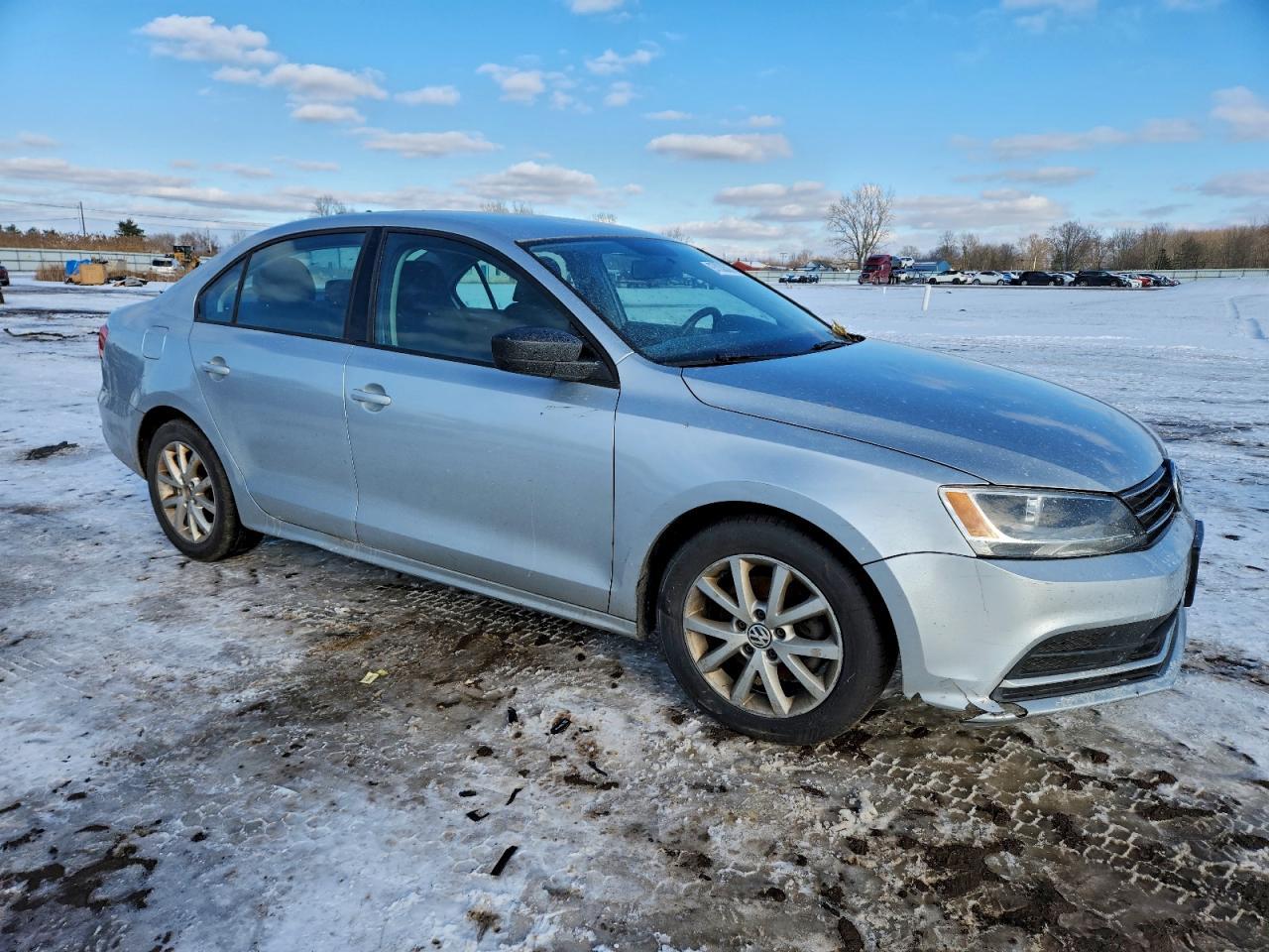 2015 VOLKSWAGEN JETTA