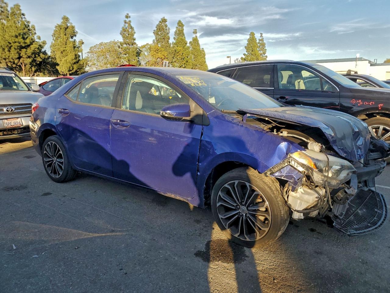 2016 TOYOTA COROLLA