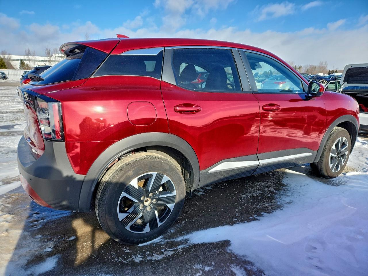 2025 NISSAN KICKS