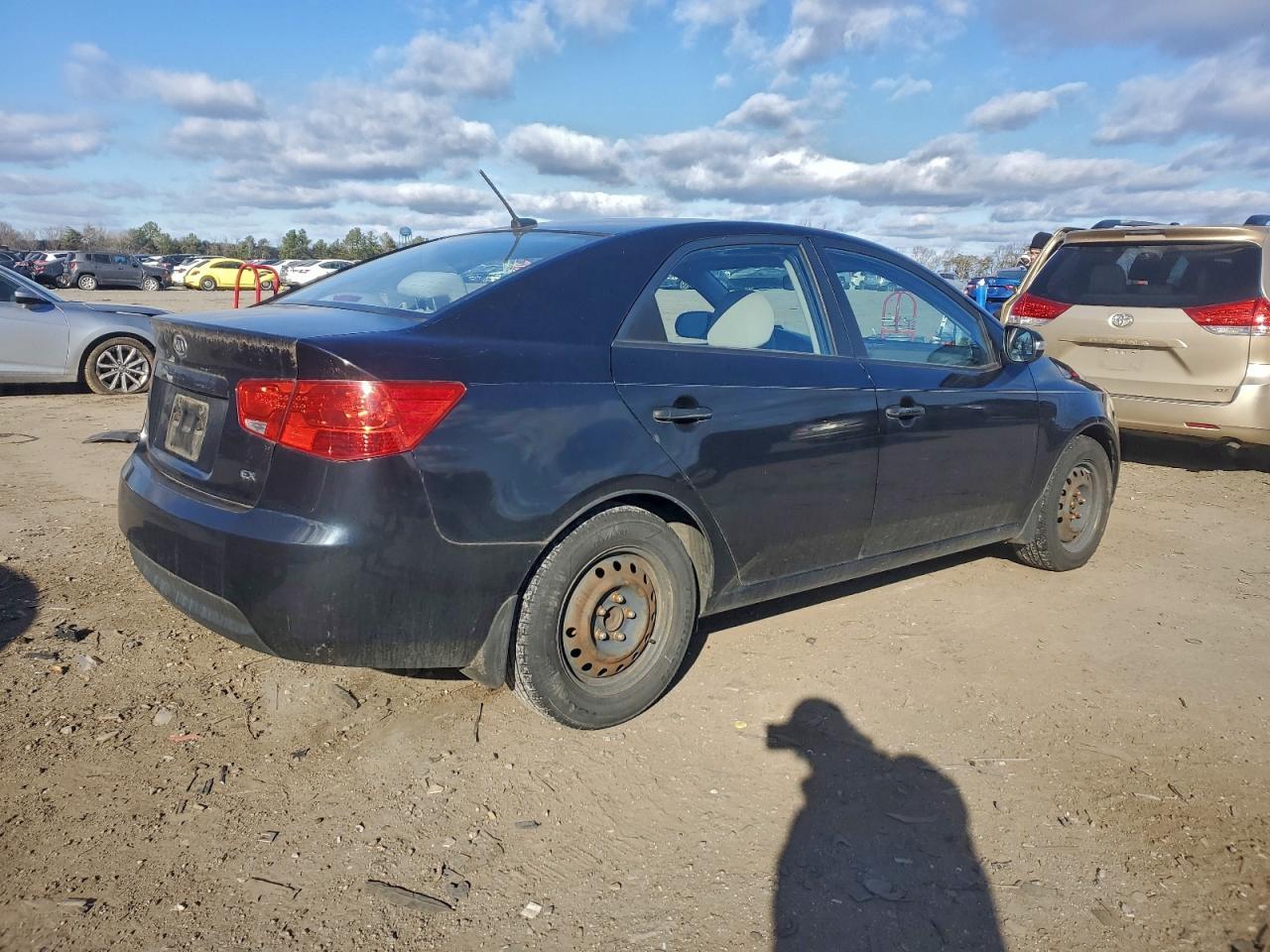 2010 KIA FORTE