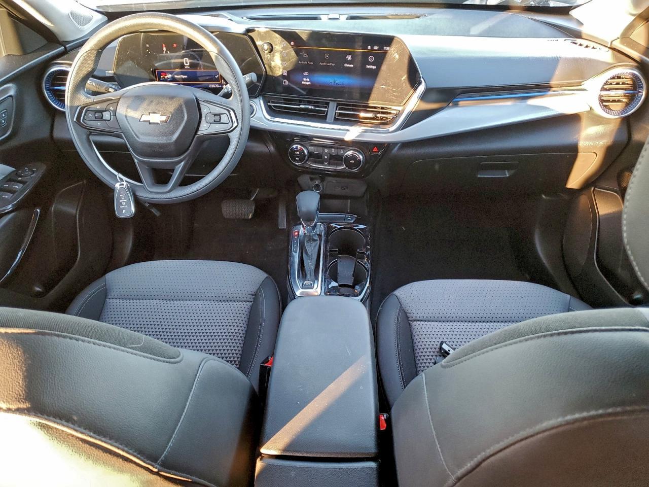 2024 CHEVROLET TRAX