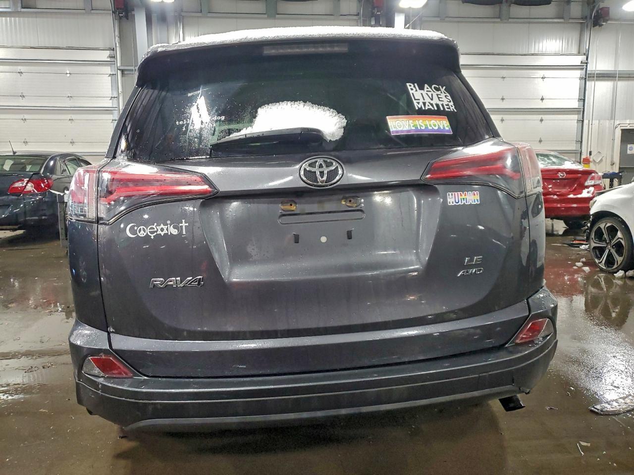 2016 TOYOTA RAV4