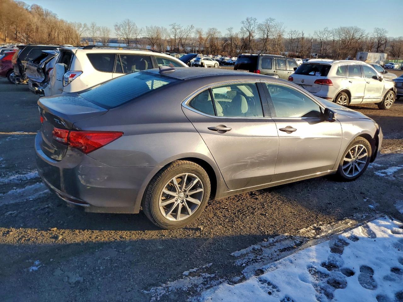 2018 ACURA TLX