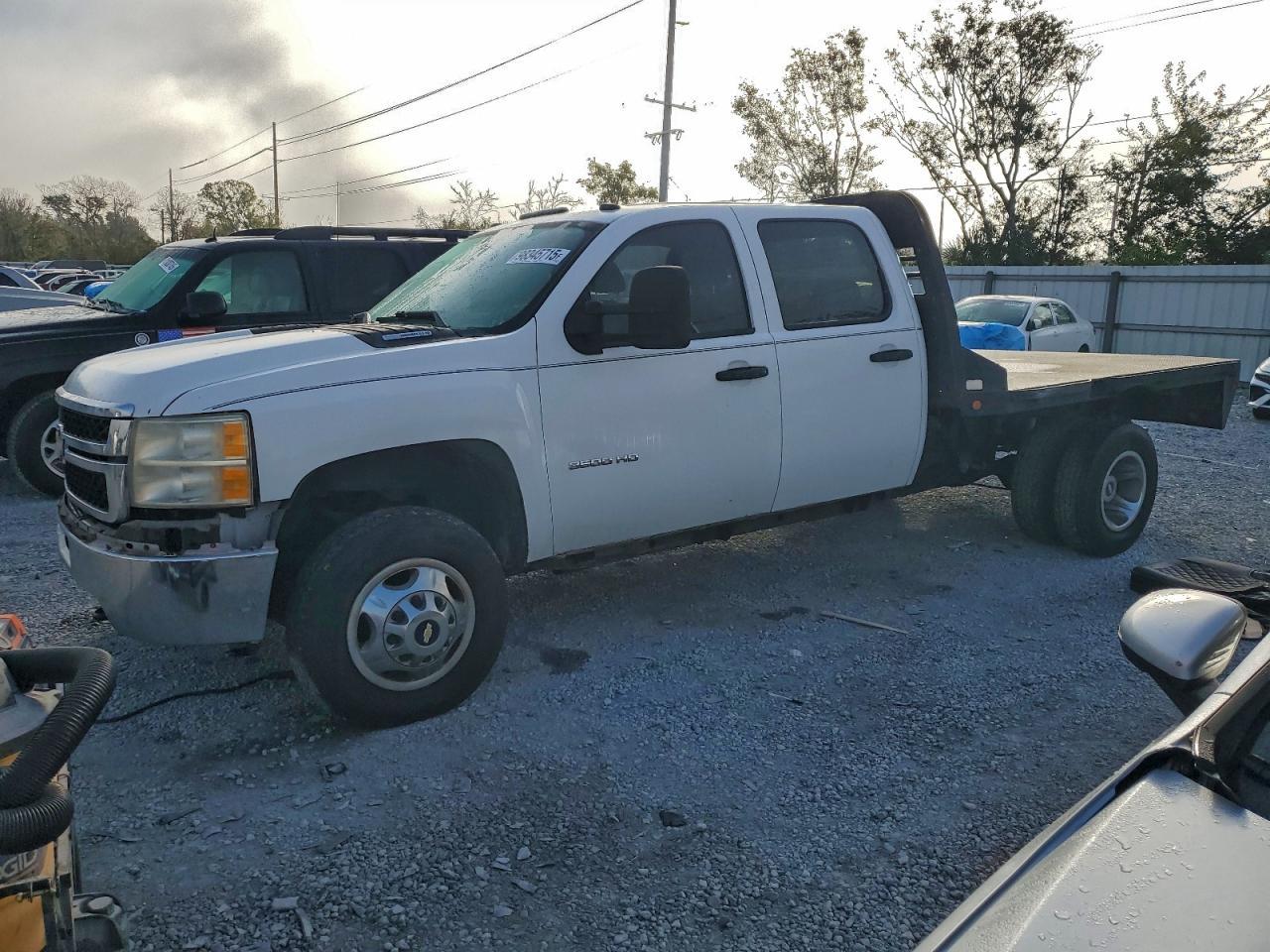 2011 CHEVROLET Silverado 3500