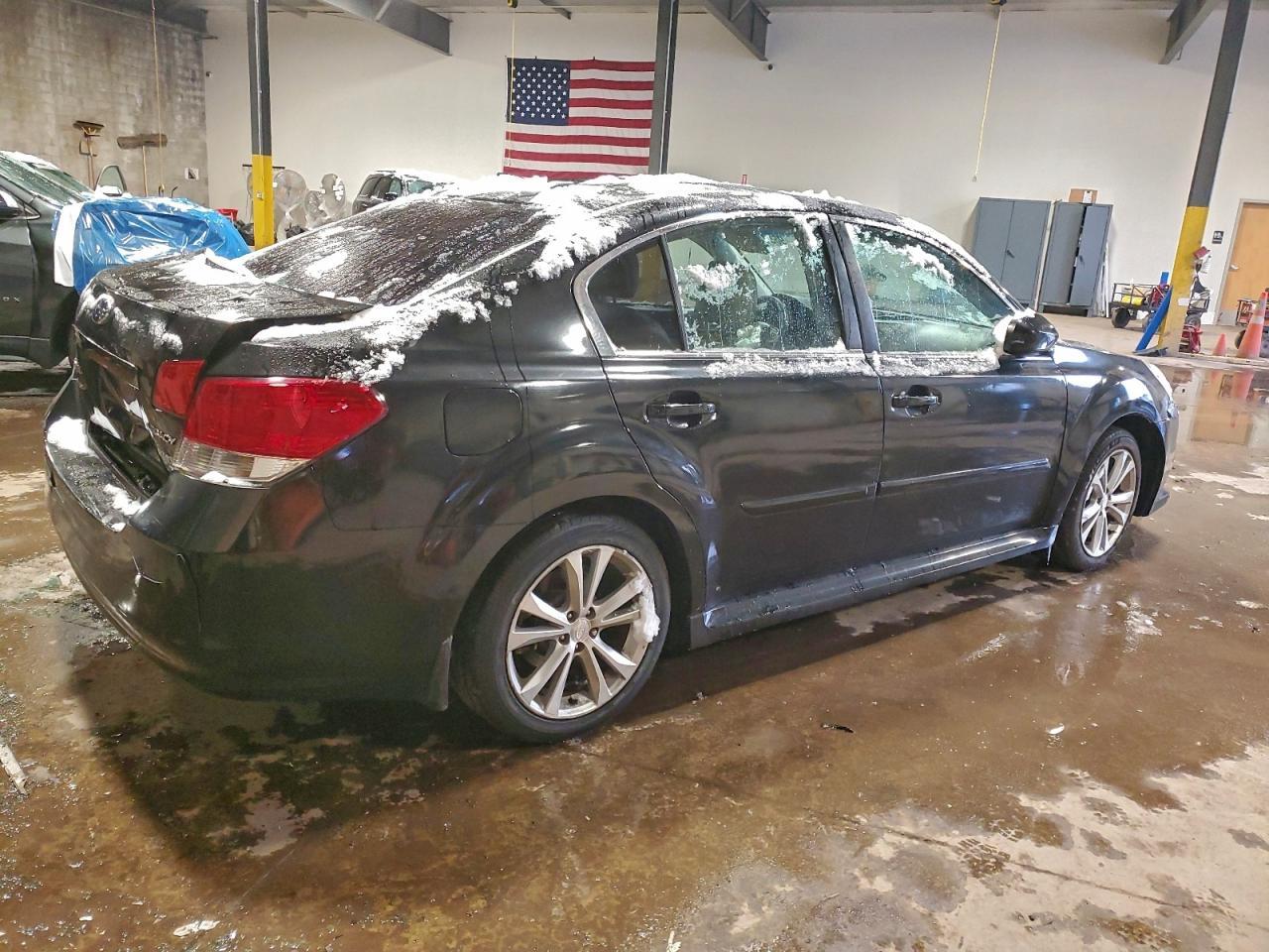 2014 SUBARU Legacy