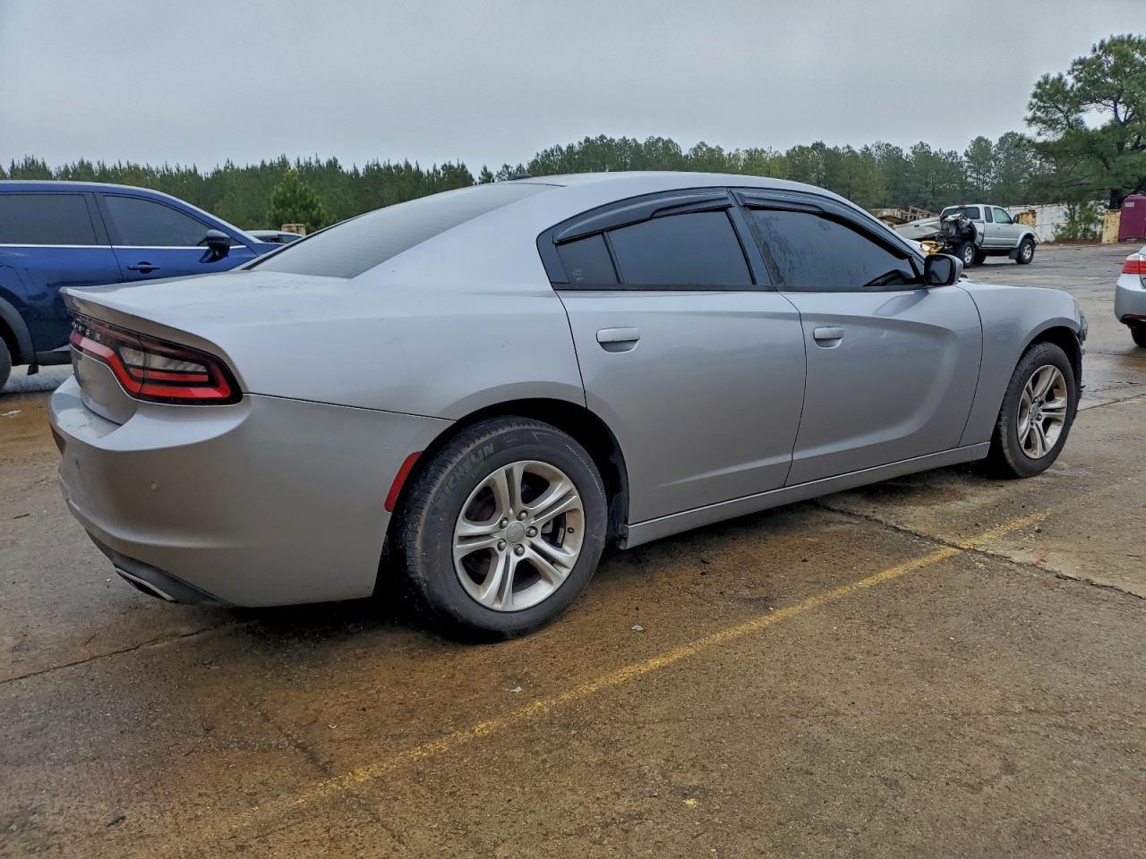 2015 DODGE CHARGER