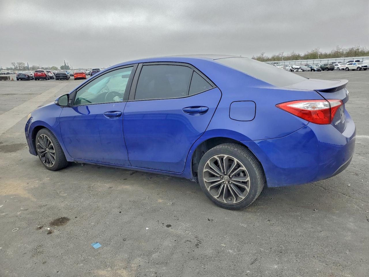 2016 TOYOTA COROLLA