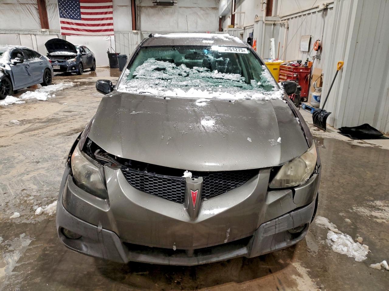 2004 PONTIAC VIBE
