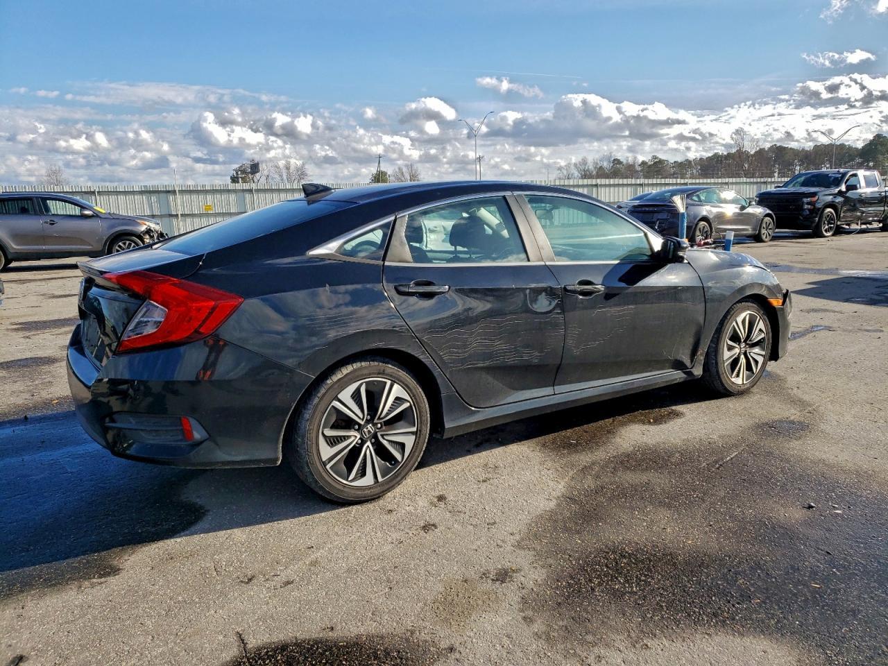 2016 HONDA CIVIC