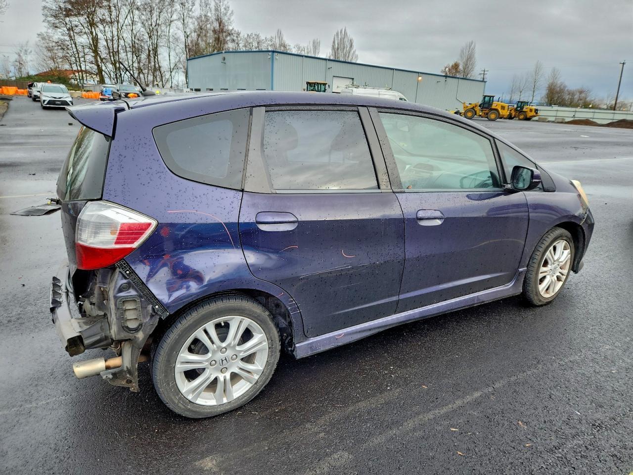 2010 HONDA FIT