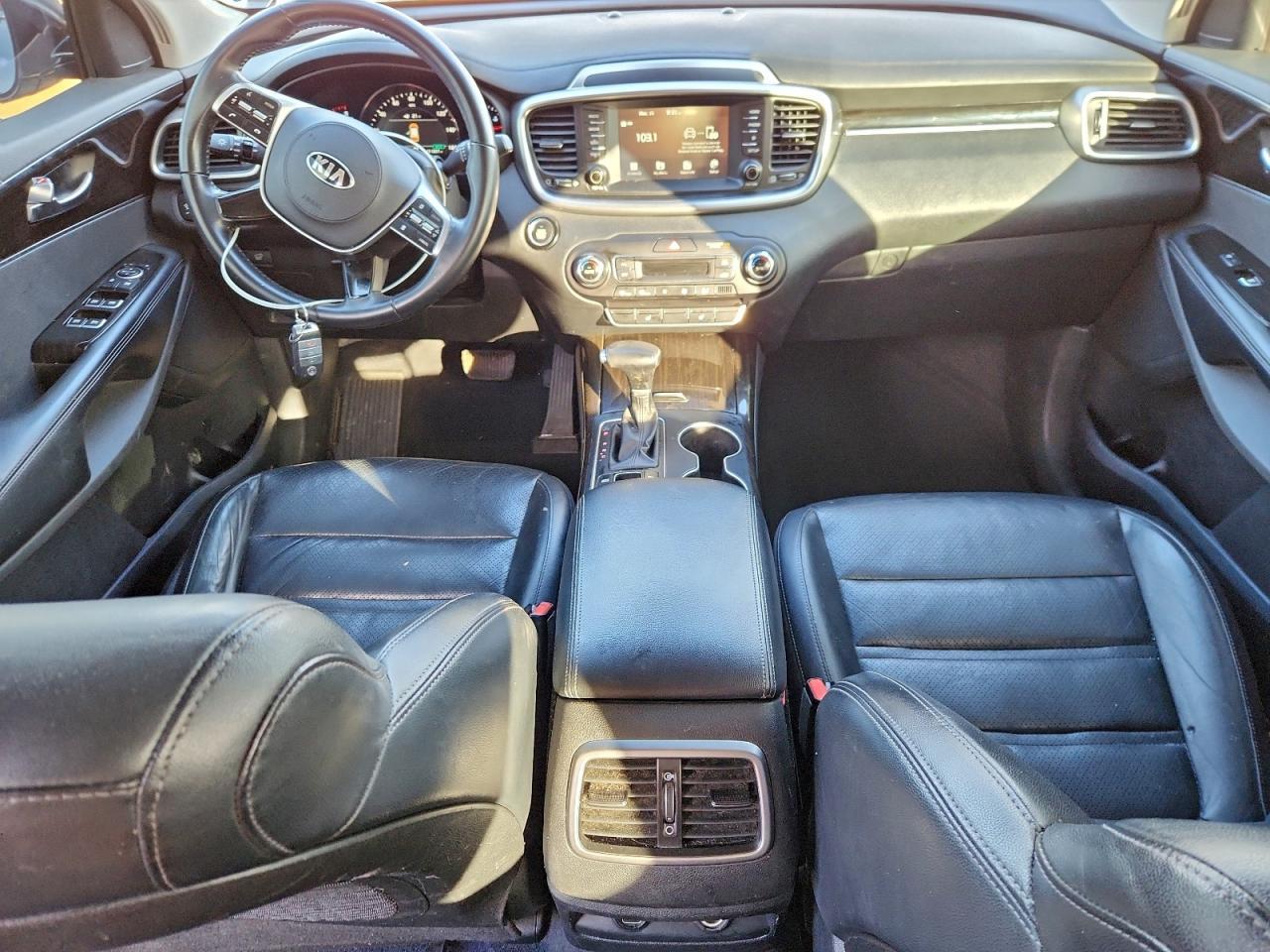 2020 KIA SORENTO