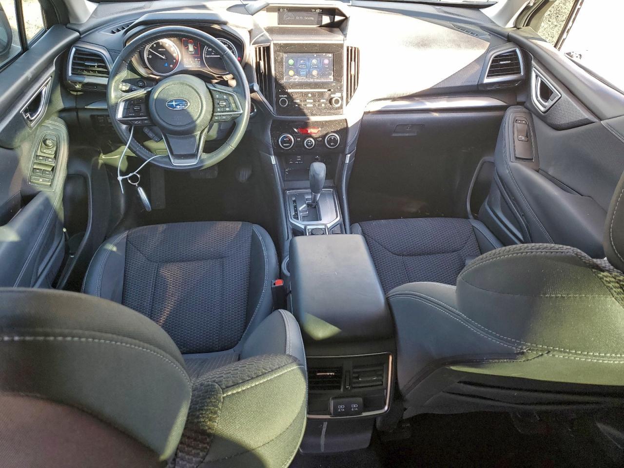 2022 SUBARU FORESTER