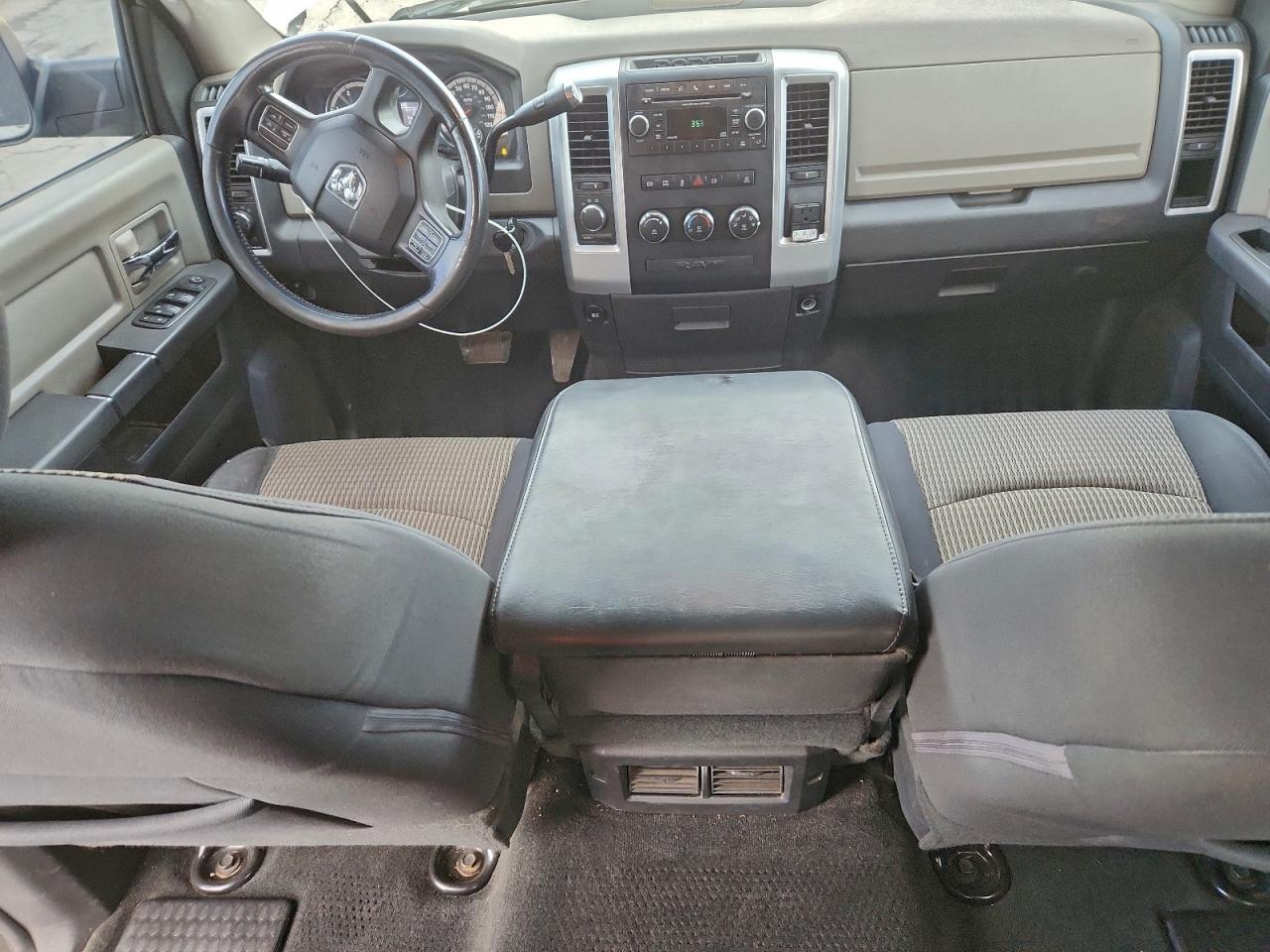 2012 DODGE Ram 2500