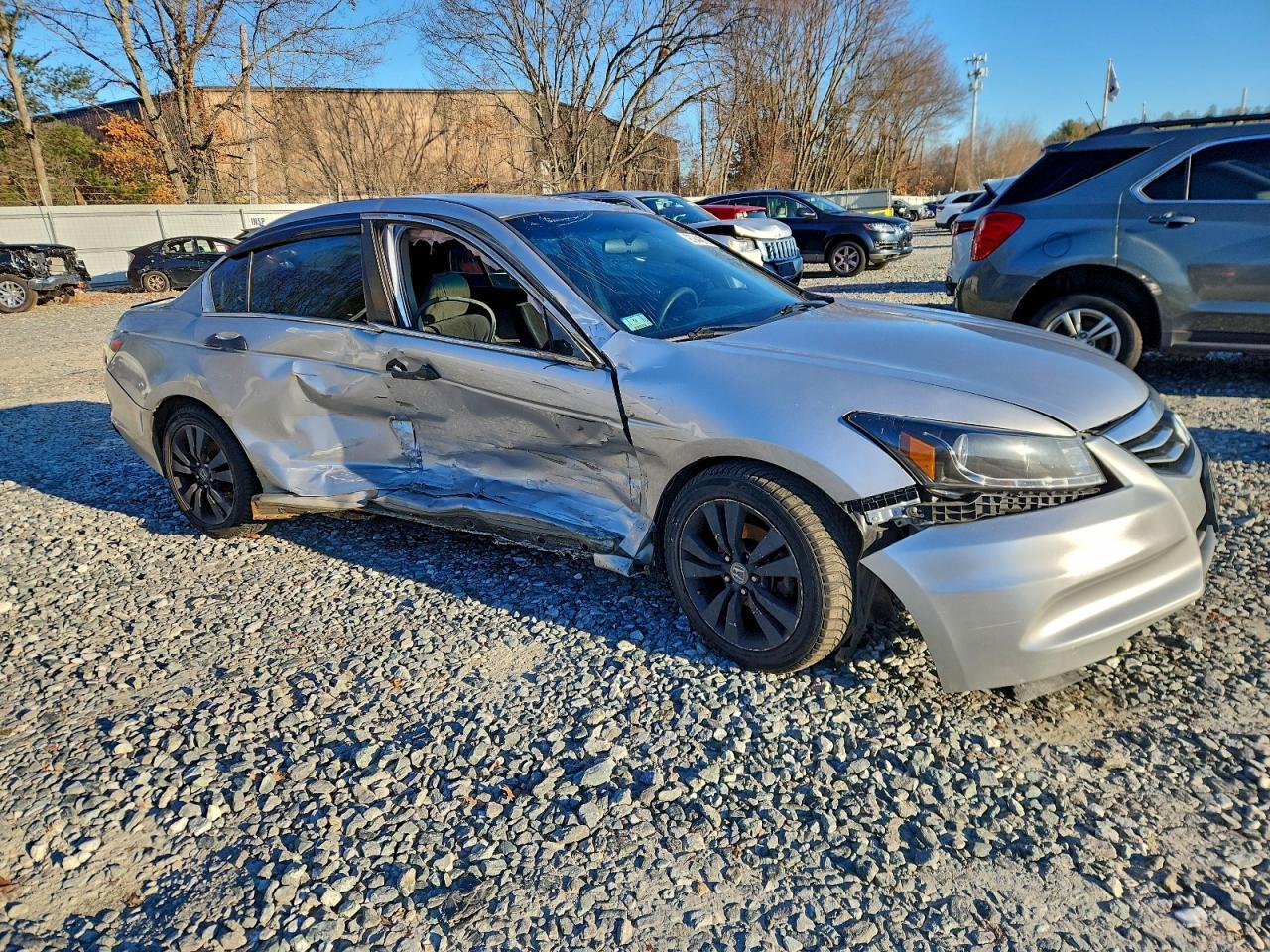 2011 HONDA ACCORD