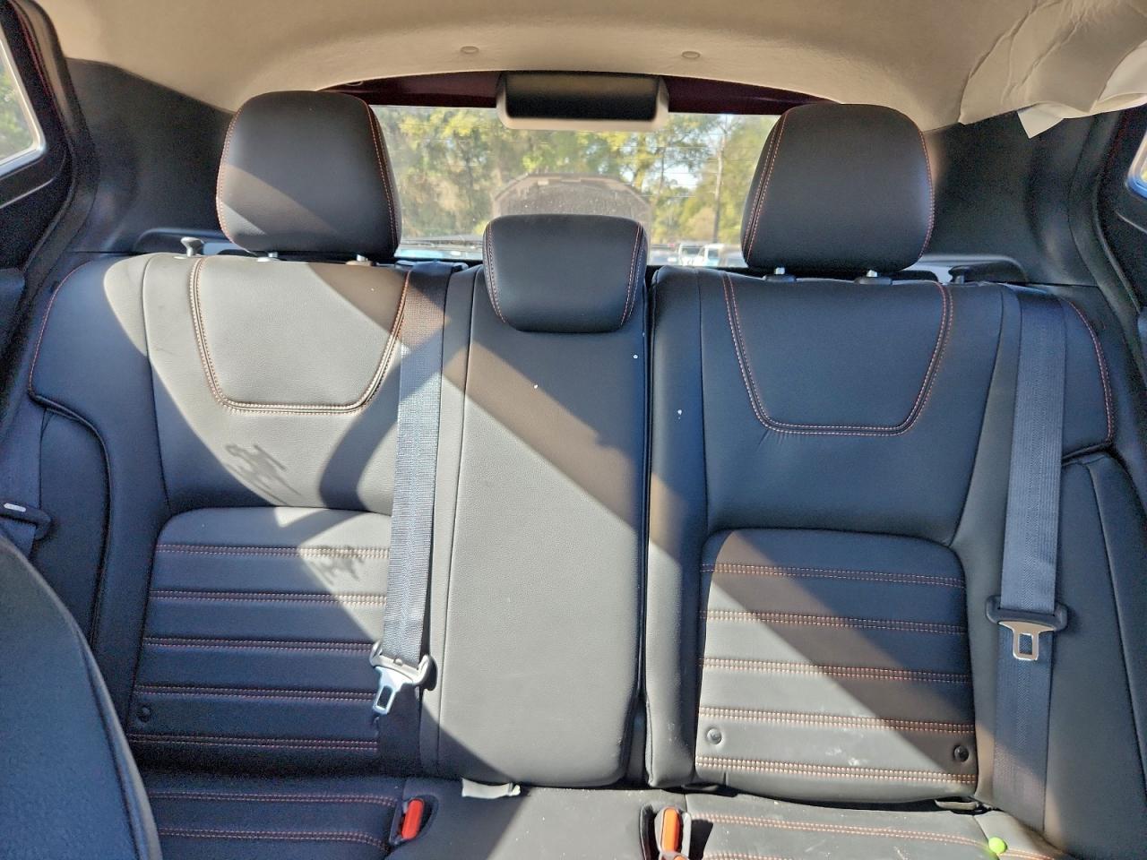 2020 NISSAN KICKS