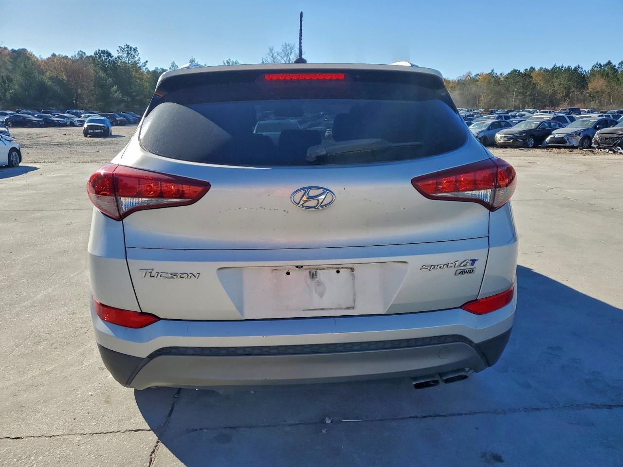 2016 HYUNDAI TUCSON