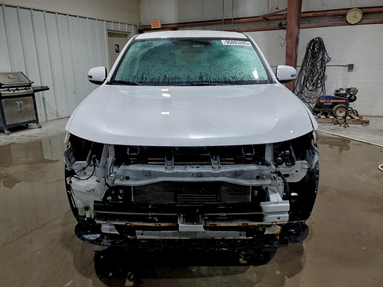 2016 MITSUBISHI outlander