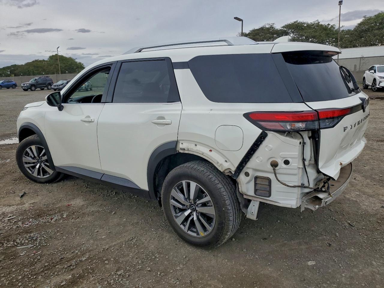 2023 NISSAN PATHFINDER