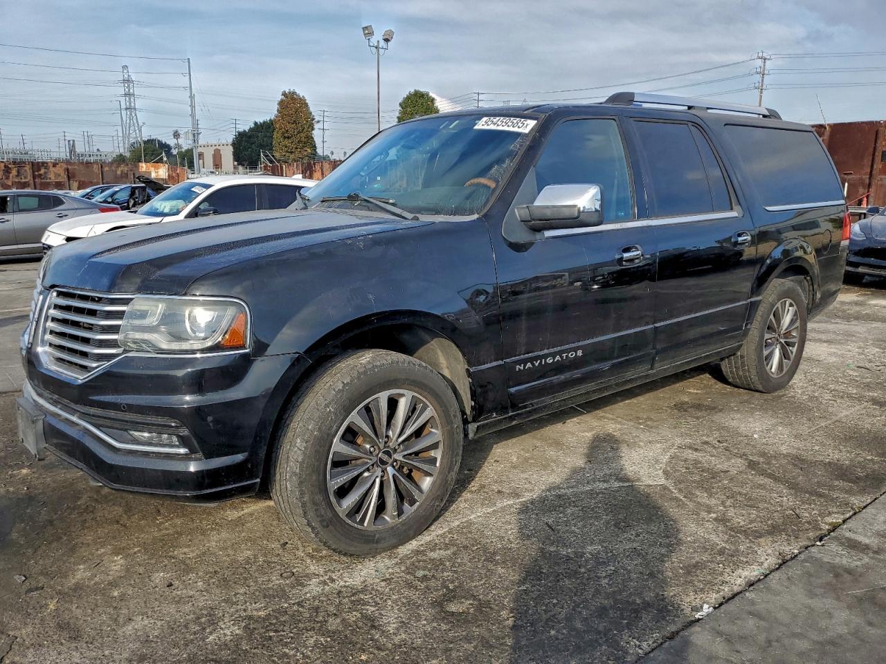 2016 LINCOLN Navigator