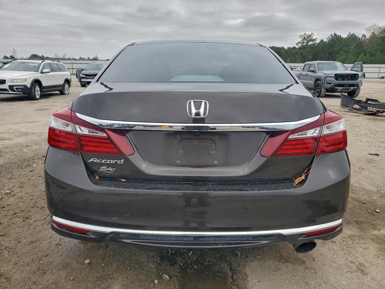 2016 HONDA ACCORD