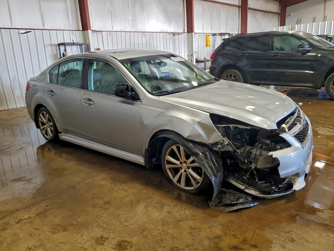 2013 SUBARU Legacy