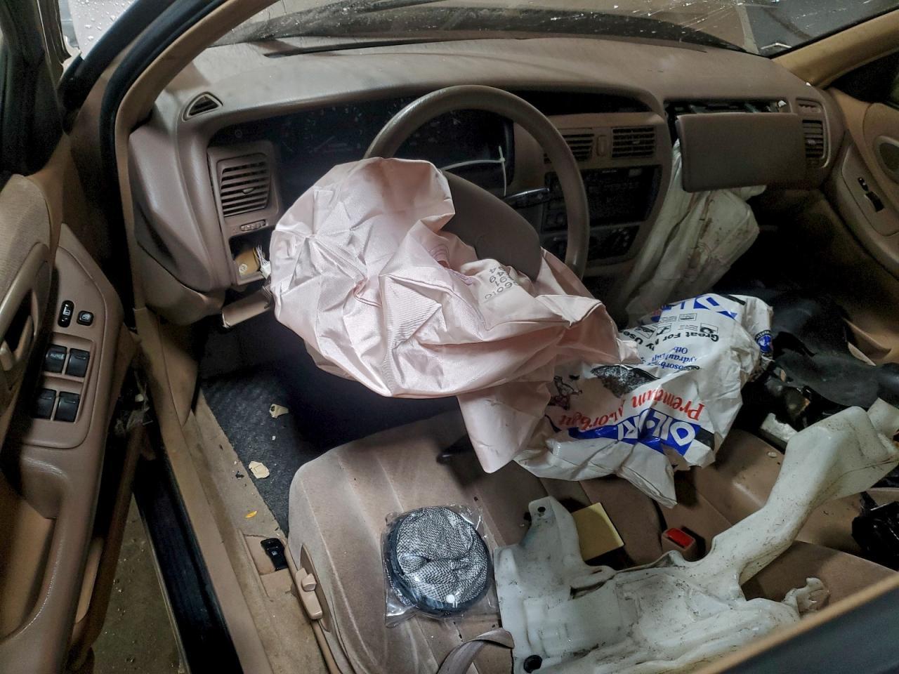 1995 TOYOTA Avalon